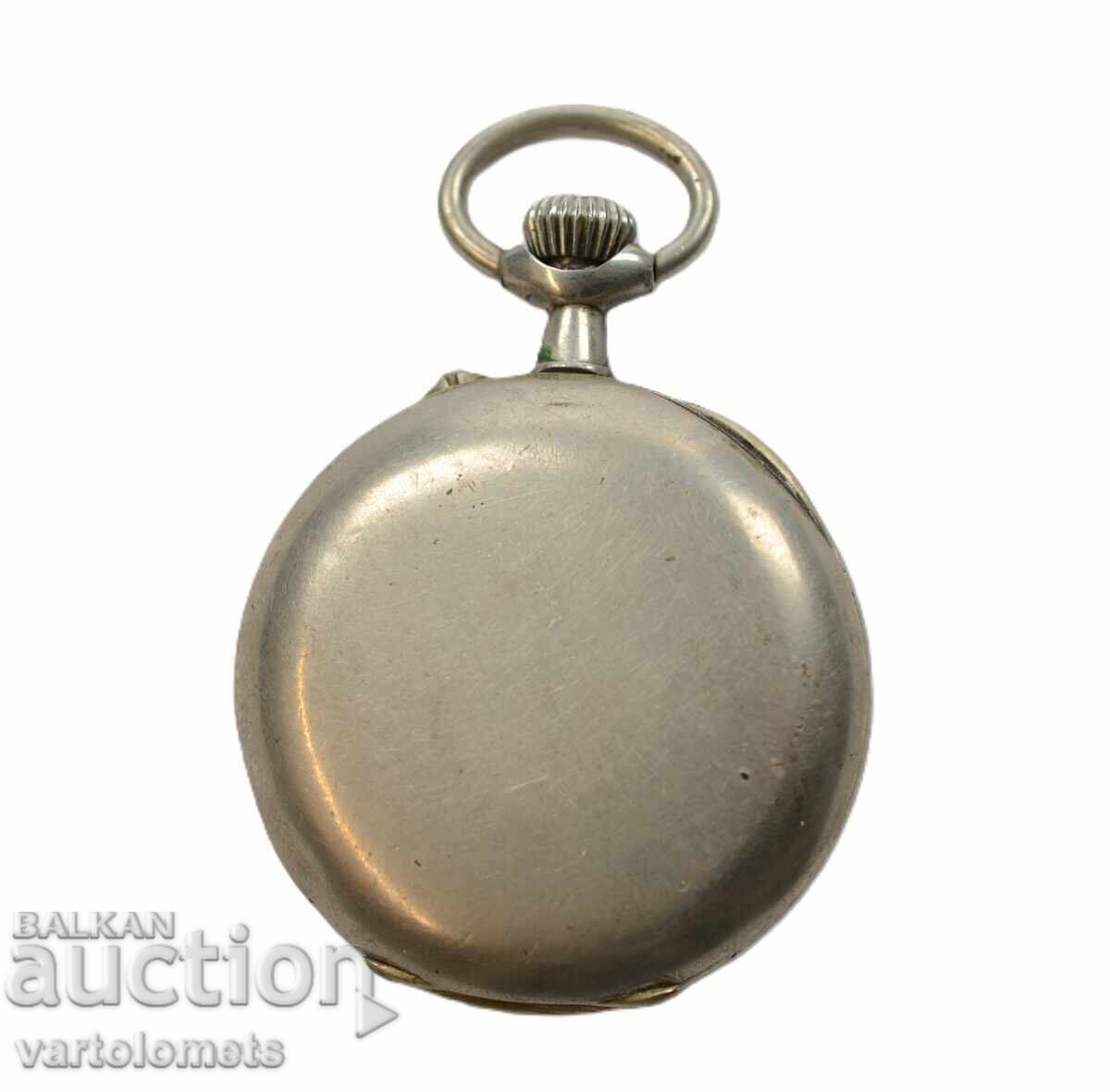 Ceas de buzunar vintage - Funcționează cu preț 8.00 BGN | € 4.09 Ceas de buzunar vintage - Funcționează cu preț 8.00 BGN | € 4.09