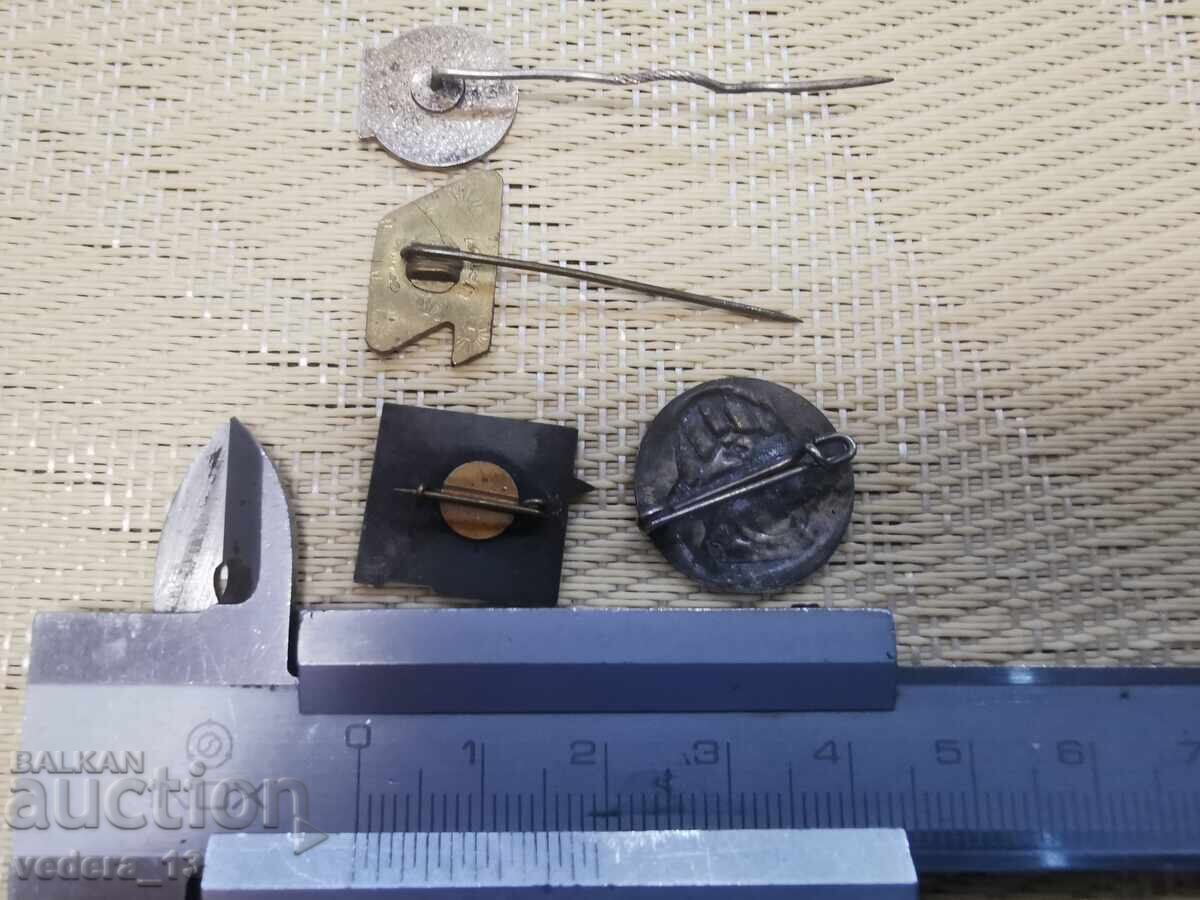LOT BADGES-EMAILBRONZE with price 15.00 BGN | € 7.67