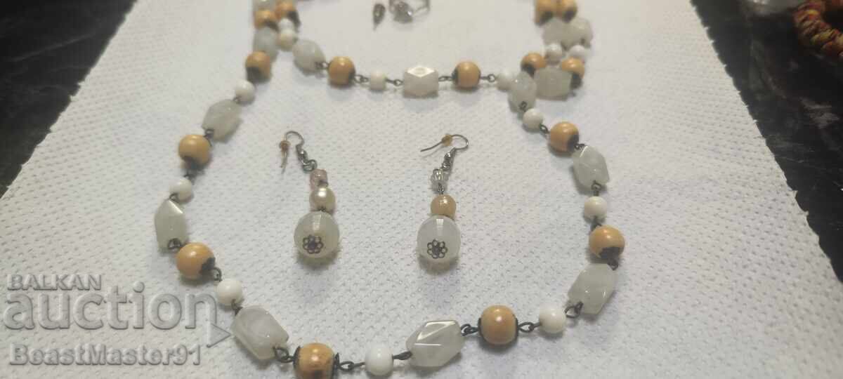 Delivery of B.Z.C. Lot of Jewelry from a Penny