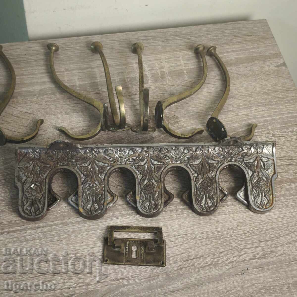 Metal hardware with price 80.00 BGN | € 40.90 Metal hardware with price 80.00 BGN | € 40.90