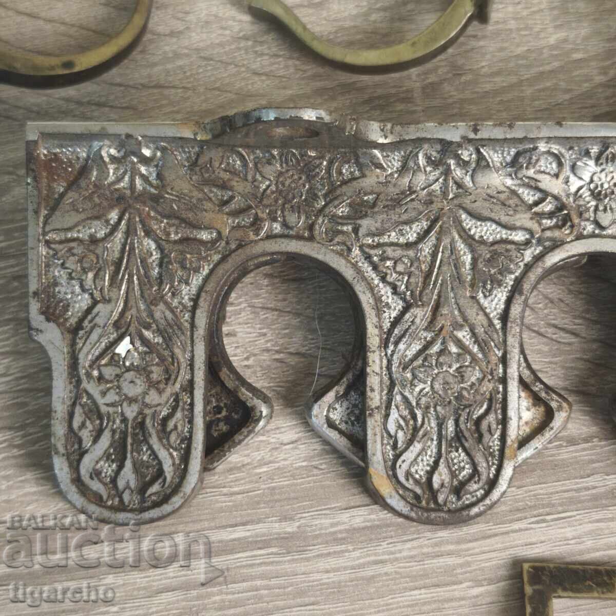 Metal hardware - 5 Metal hardware - 5