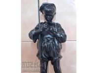 Figurine "Kasli" relief cast iron figure Kingfisher USSR 1987