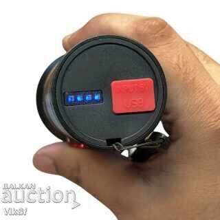 Auction  COBA Powerful LED Rechargeable Flashlight