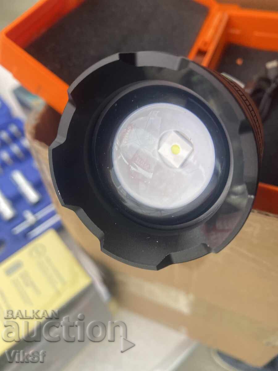 Delivery of COBA Powerful LED Rechargeable Flashlight