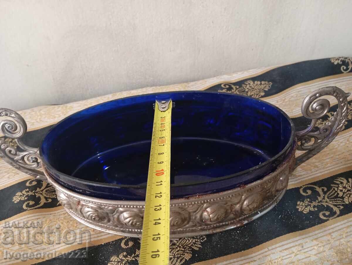 Licitație Bombonieră tip jardiniere