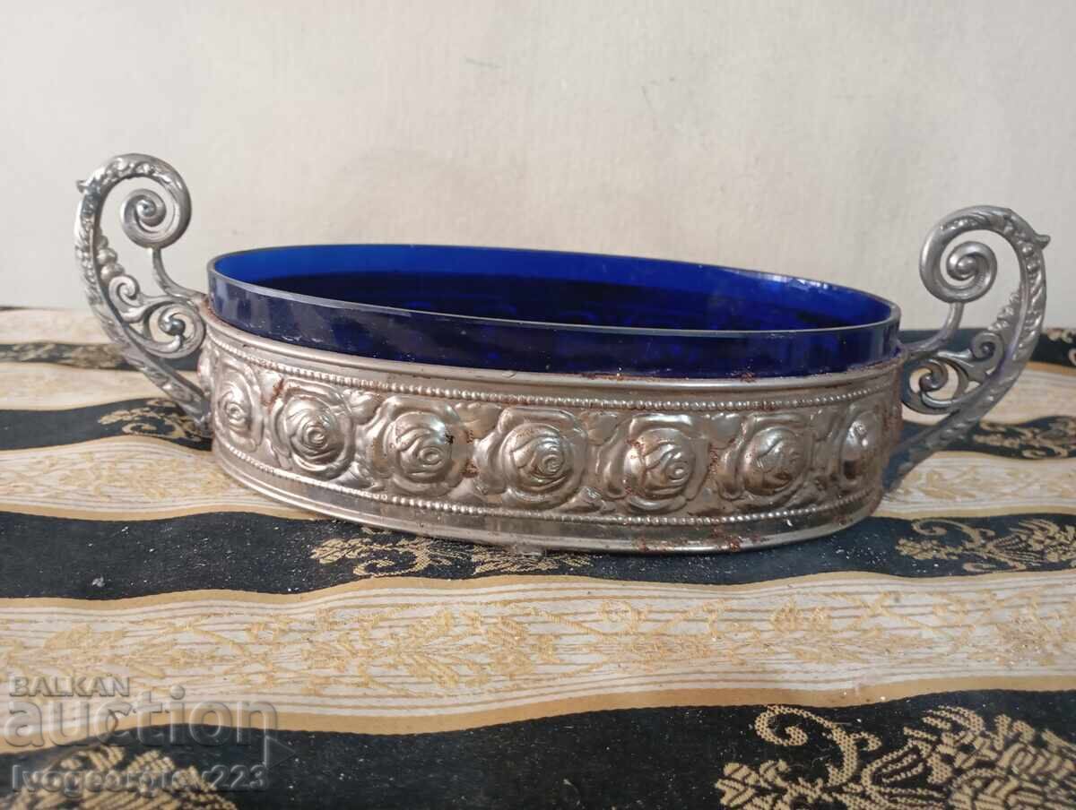 Bombonieră tip jardiniere