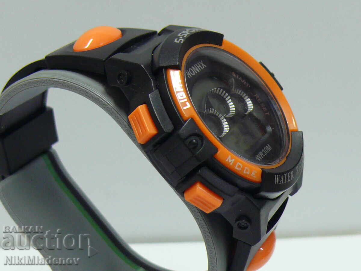 Auction From 1 pc. Men's HONHX S-SPORT Wristwatch, Working BZC! Auction From 1 pc. Men's HONHX S-SPORT Wristwatch, Working BZC!