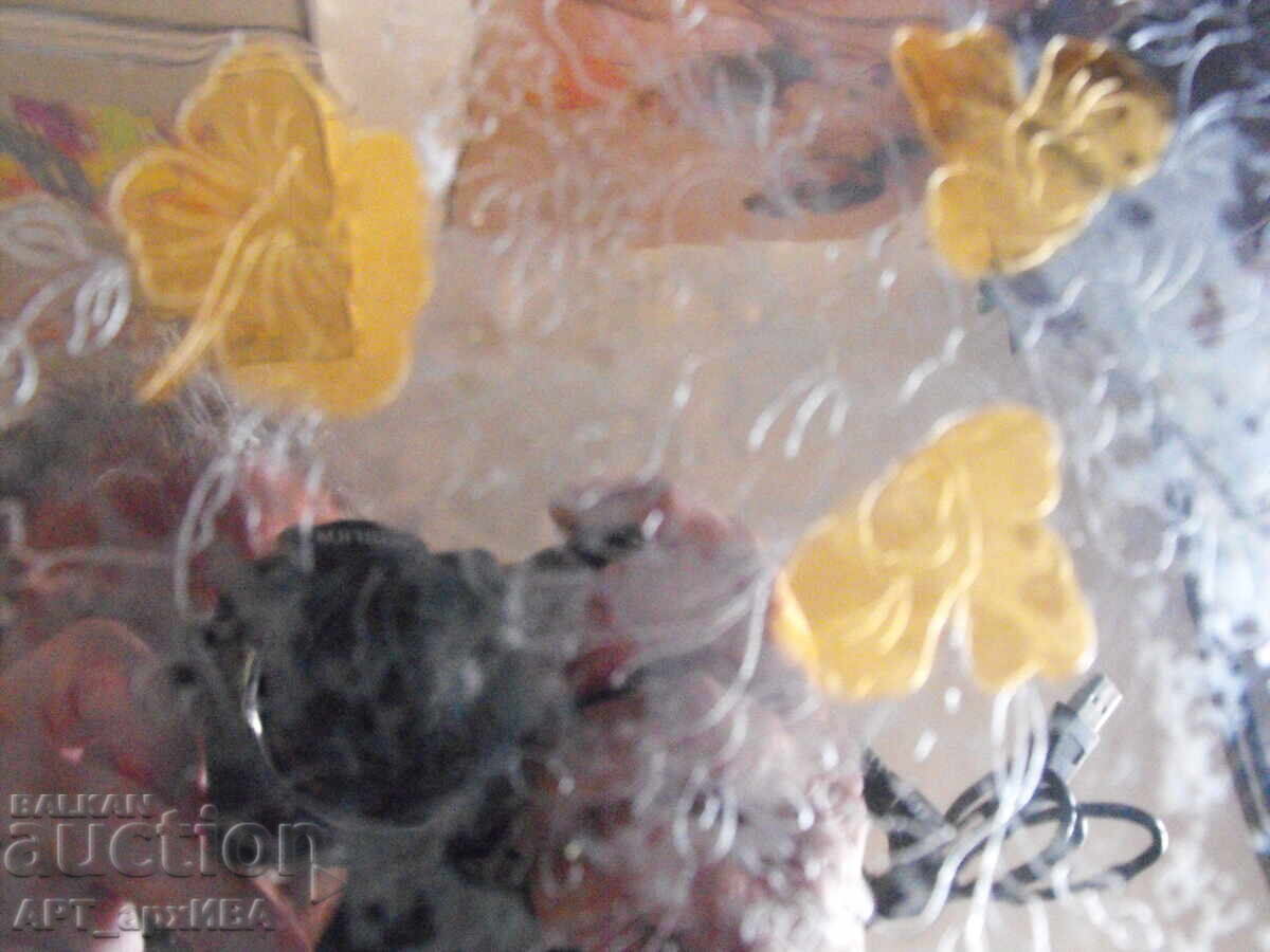 Аукцион Поднос с позлатени орнаменти ! Аукцион Поднос с позлатени орнаменти !