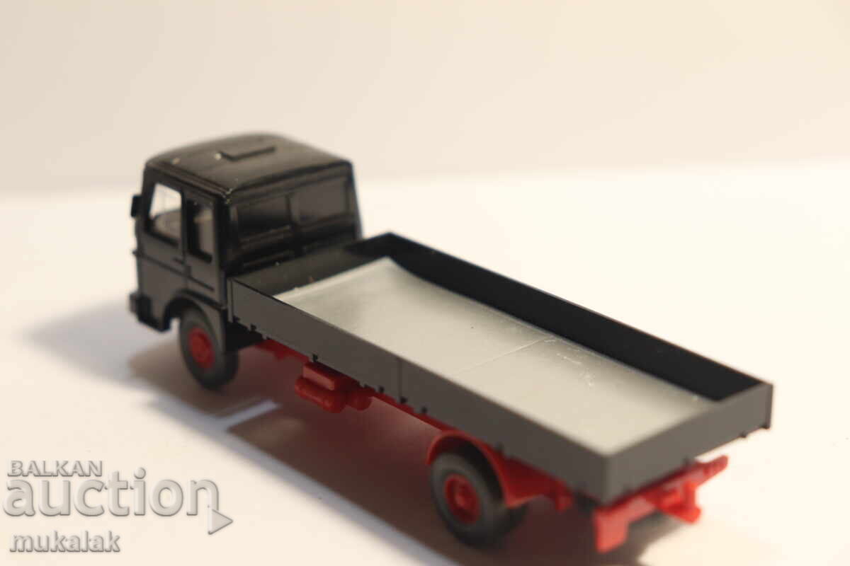 Доставка на WIKING  H0 1/87  MAN    КАМИОН    МОДЕЛ   КОЛИЧКА