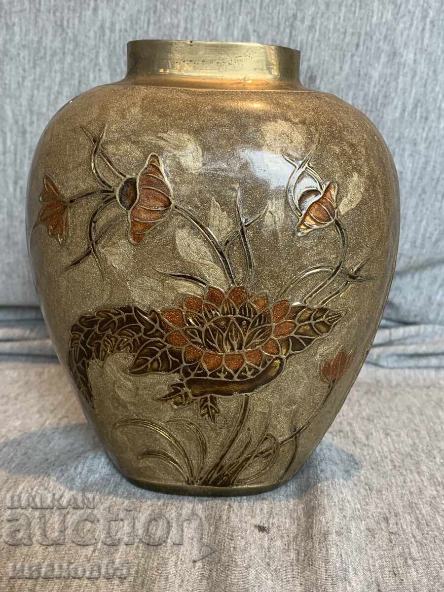 Brass vase with Cloisonne enamel: Floral bronze finish with price 65.00 BGN | € 33.23 Brass vase with Cloisonne enamel: Floral bronze finish with price 65.00 BGN | € 33.23