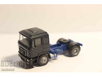 HERPA   H0 1/87  МАН MAN ВЛЕКАЧ  КАМИОН  МОДЕЛ