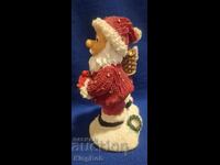 FIGURINĂ VINTAGE "MOȘ CRĂCIUN ÎN CĂLĂTORIE"