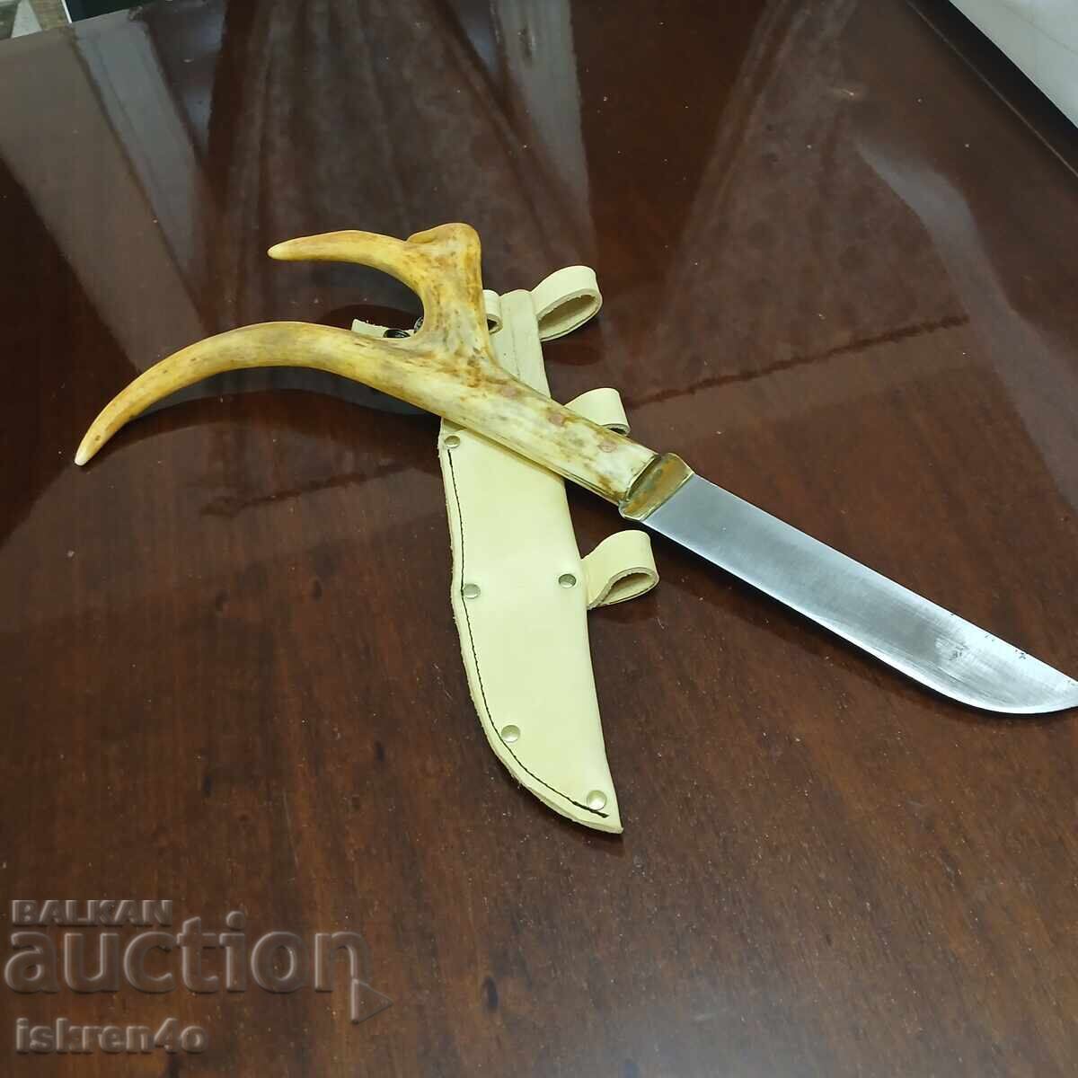 Delivery of Knife with Deer Antler