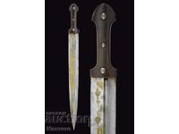 Φιν μαχαίρι με χρυσό διακοσμημένη λεπίδα καμά