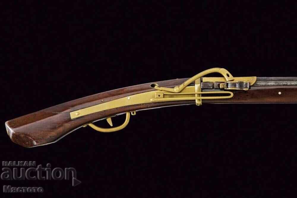 Delivery of Old wick rifle 19th century. Japan