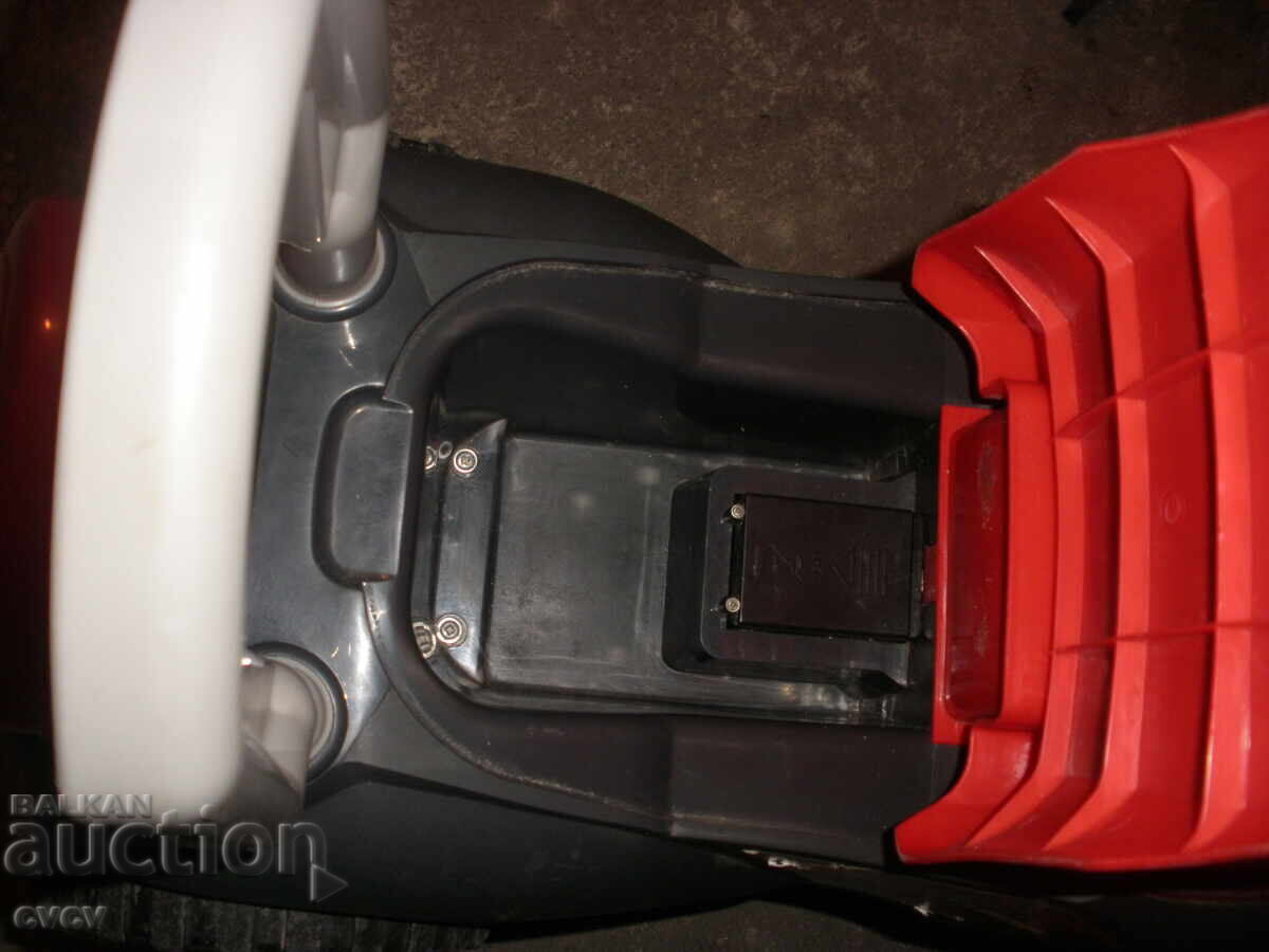 Δημοπρασία Φορτηγάκι, παιδικό ποδήλατο - κόκκινο - Β.Ζ.Τ Δημοπρασία Φορτηγάκι, παιδικό ποδήλατο - κόκκινο - Β.Ζ.Τ