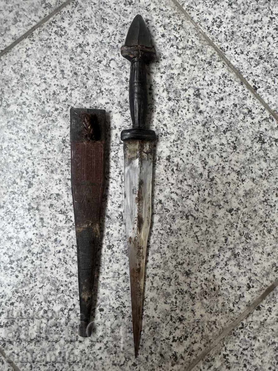 Ένα παλιό στιλέτο - 5 Ένα παλιό στιλέτο - 5