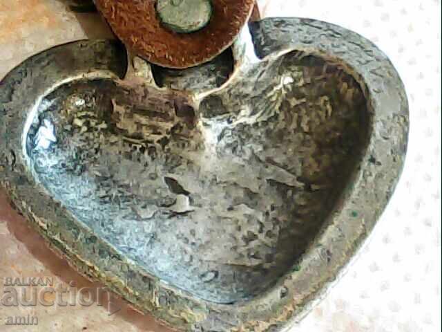 Delivery of Silver Hearts Dog Tag