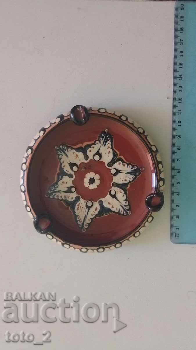 КЕРАМИЧЕН ПЕПЕЛНИК