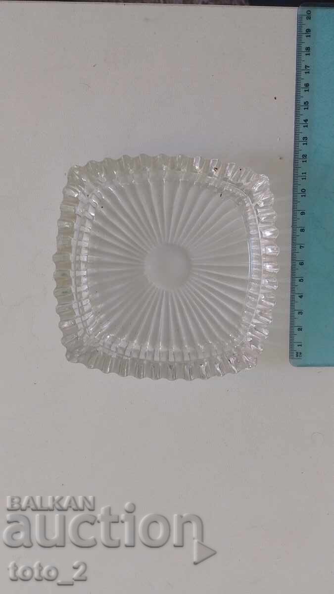 ПЕПЕЛНИК КРИСТАЛ ПЕПЕЛНИК КРИСТАЛ