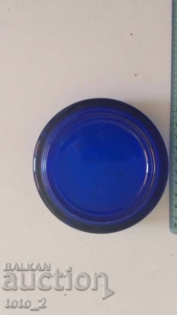 Ashtray, colored glass with price 15.00 BGN | € 7.67