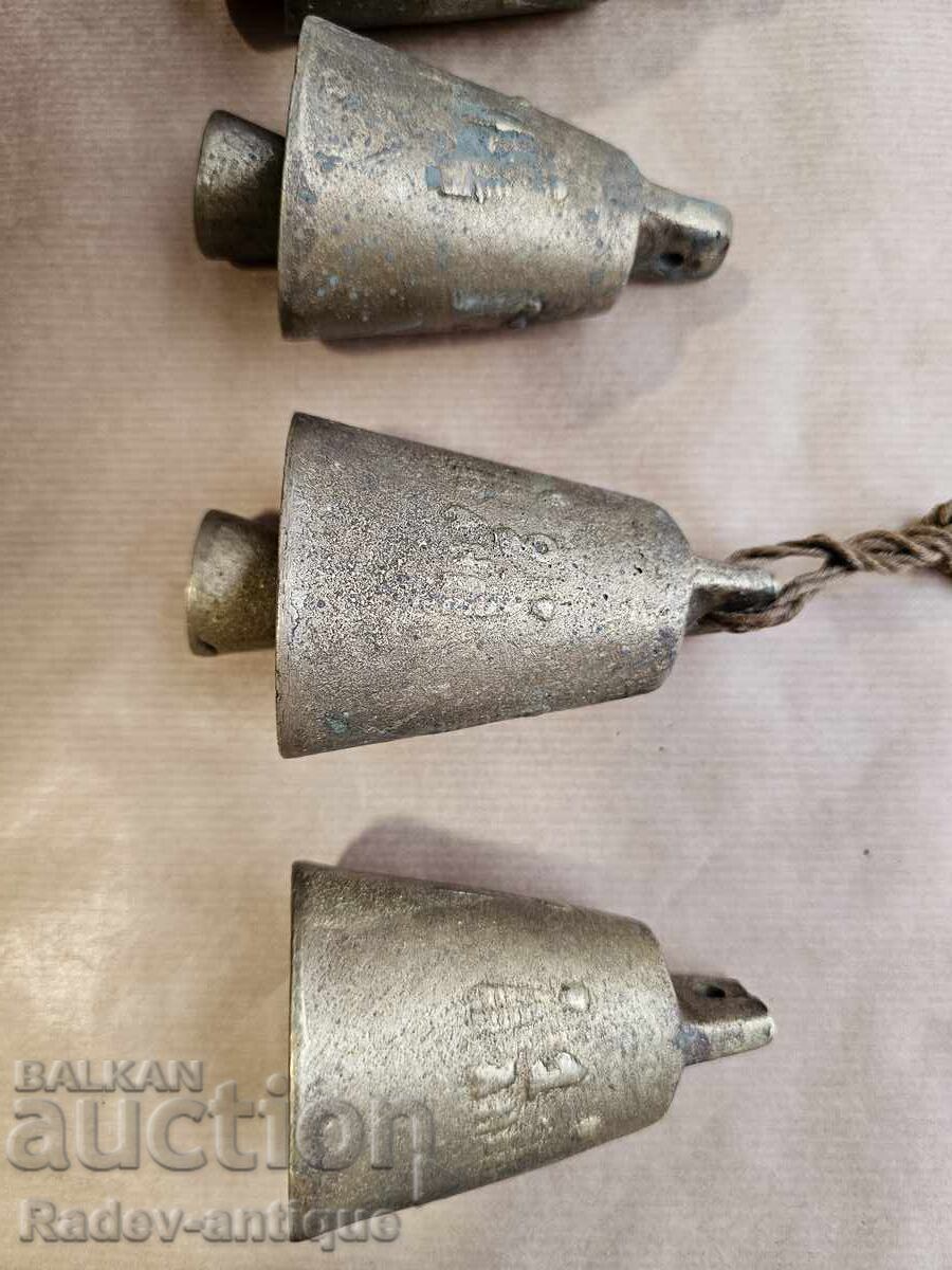 Delivery of 6 Old Master Neuropian Chan Numbers, Clapper Chan Bell