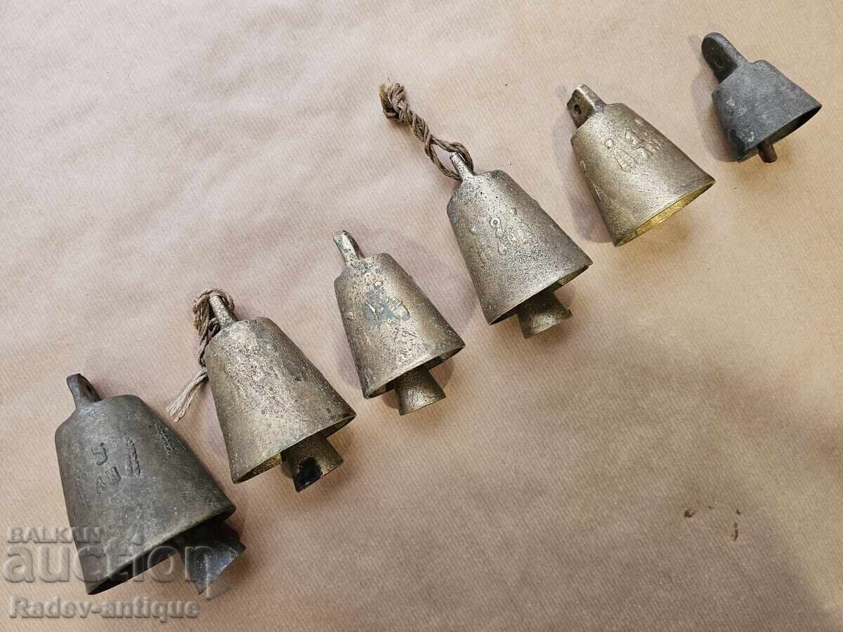 6 Old Master Neuropian Chan Numbers, Clapper Chan Bell