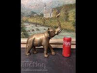 Elefant mare, de bronz