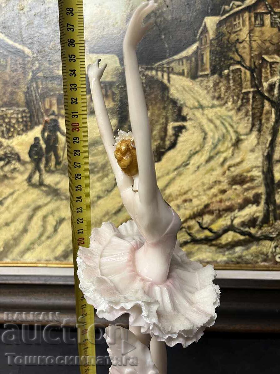 Auction  Collectible Ballerina Figure