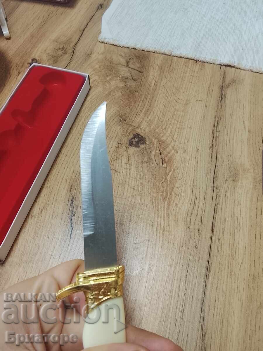 Delivery of Beautiful Souvenir Knife. No. 2 Delivery of Beautiful Souvenir Knife. No. 2