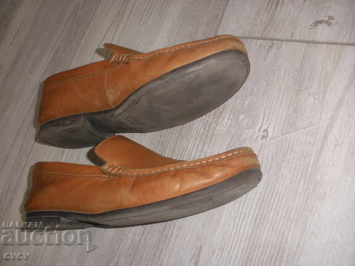 Παράδοση Παπούτσια - Clarks - δέρμα - Β.Ζ.Χ