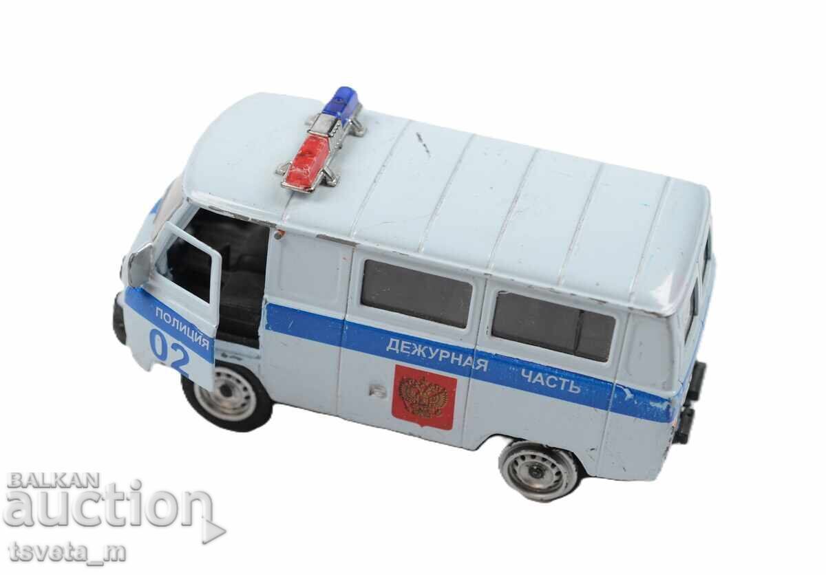 Аукцион AUTOTIME Метален автомобил УАЗ UAZ 39625, Полиция 1:43