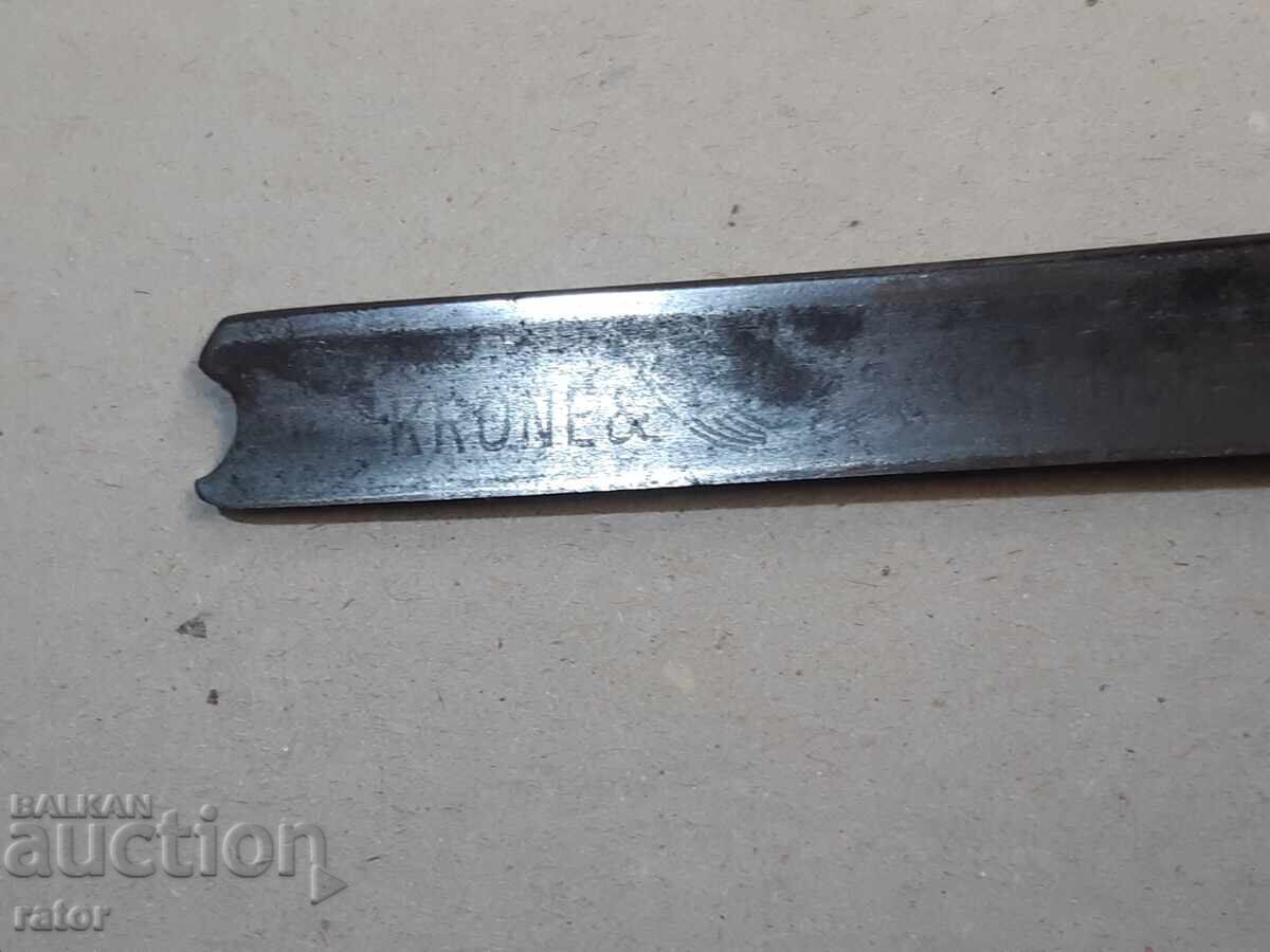 Παλιά ξυριστική μηχανή KROWN & SWORD - 5