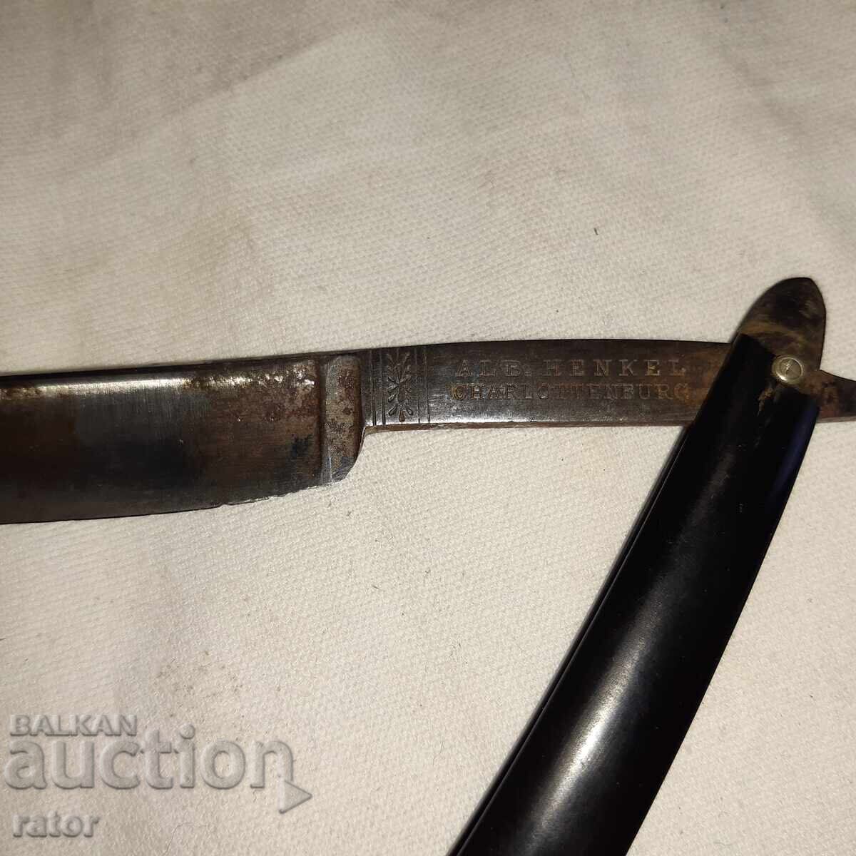 Delivery of Old razor