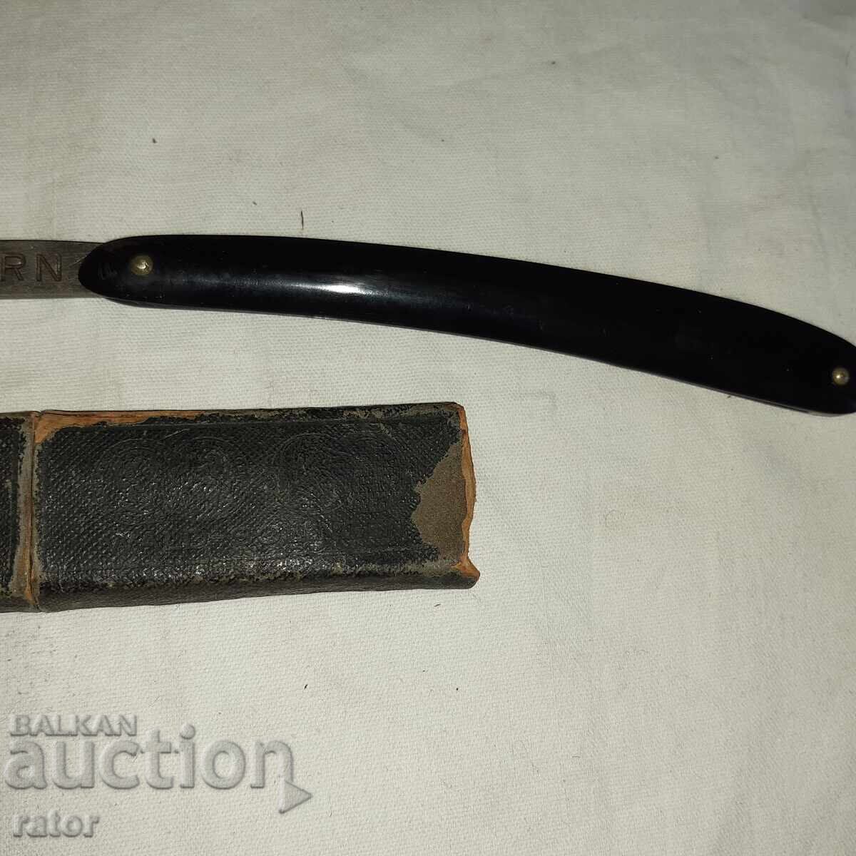 Delivery of ERN Straight Razor