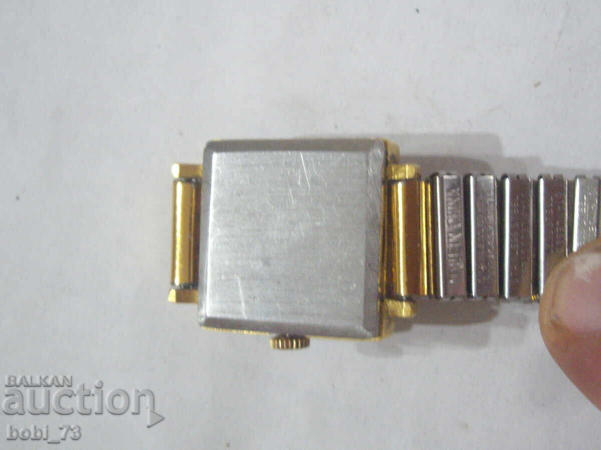 Old gold plated ladies watch. with price 50.00 BGN | € 25.56