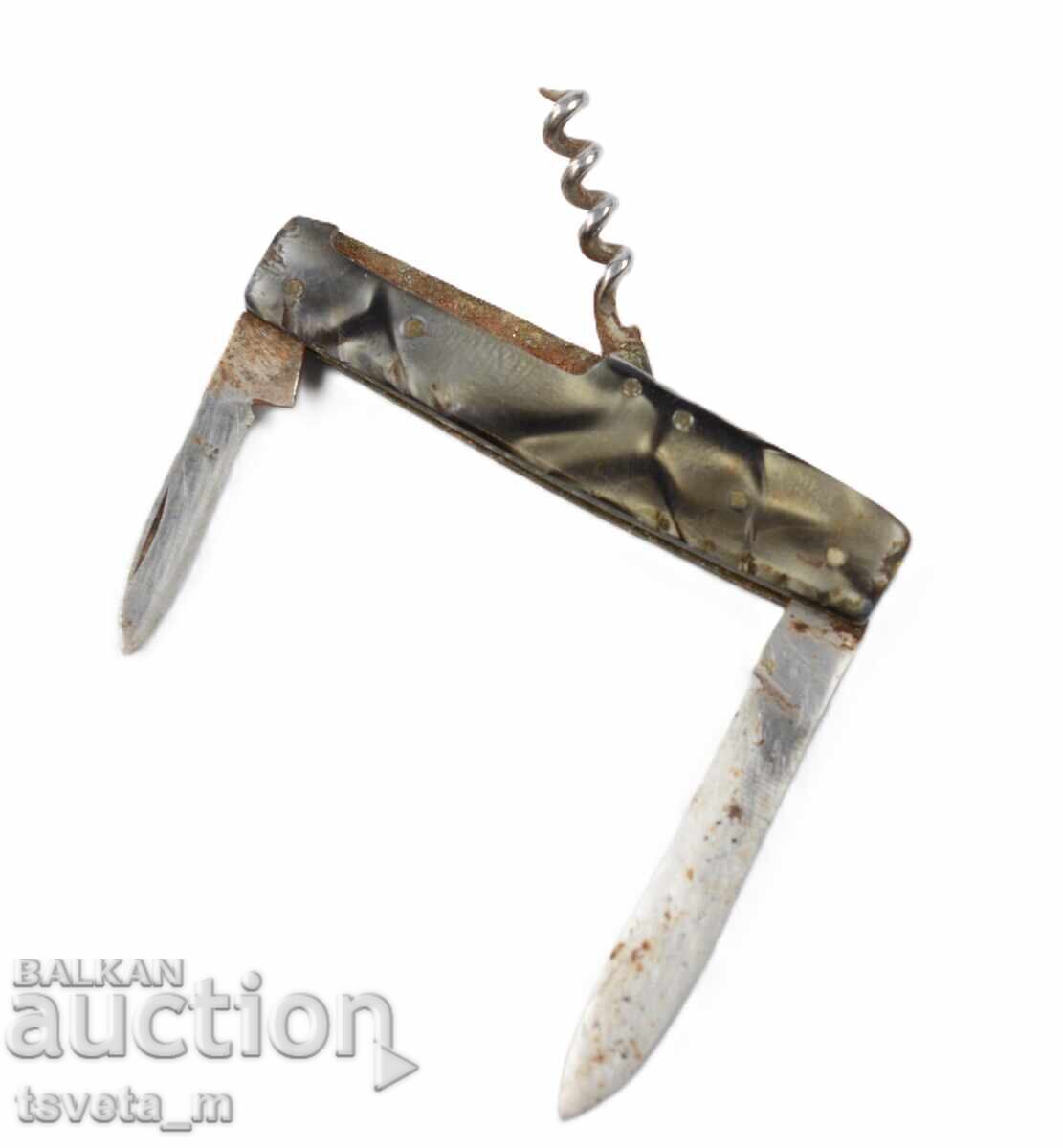 Auction 3-tool pocket knife Auction 3-tool pocket knife