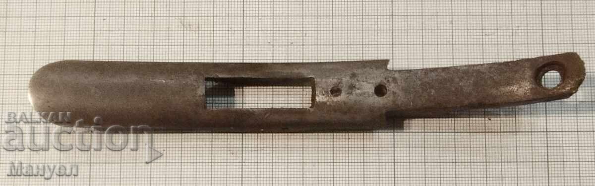 Резервна част  за  оръжие.