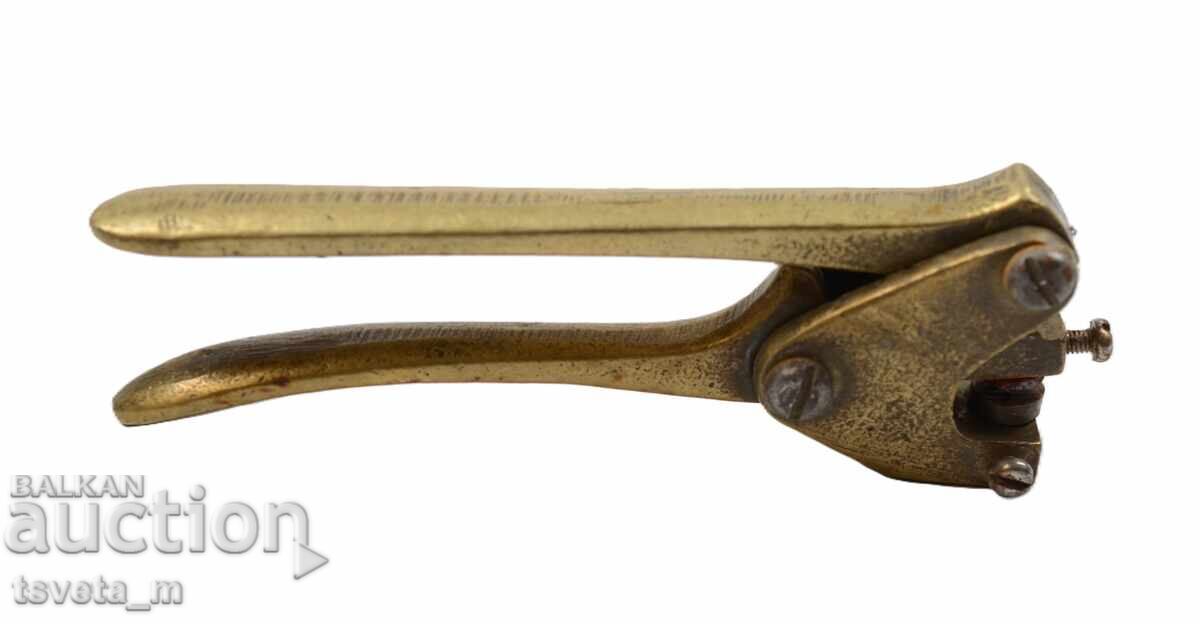 Bronze sealing pliers, seal, number stamp - 5 Bronze sealing pliers, seal, number stamp - 5