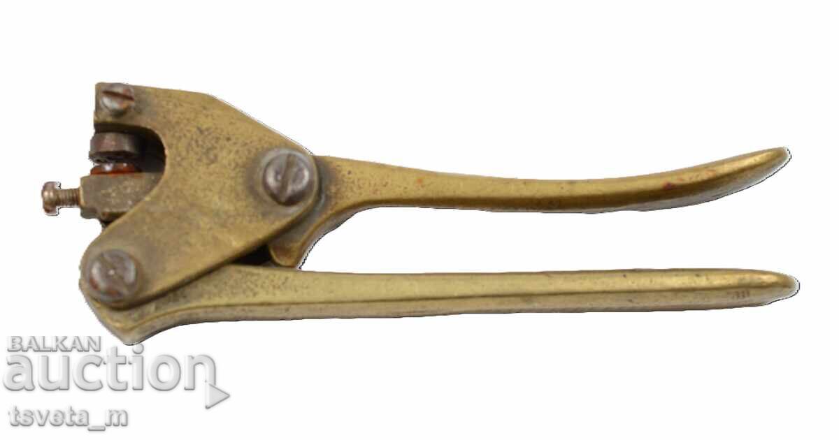 Bronze sealing pliers, seal, number stamp Bronze sealing pliers, seal, number stamp