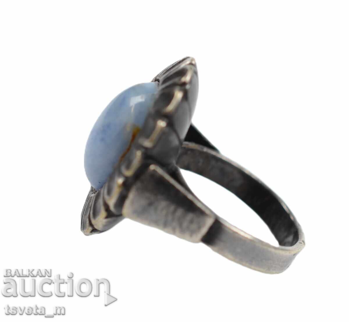 Ενα δαχτυλίδι με τιμή 5.00 BGN | € 2.56 Ενα δαχτυλίδι με τιμή 5.00 BGN | € 2.56