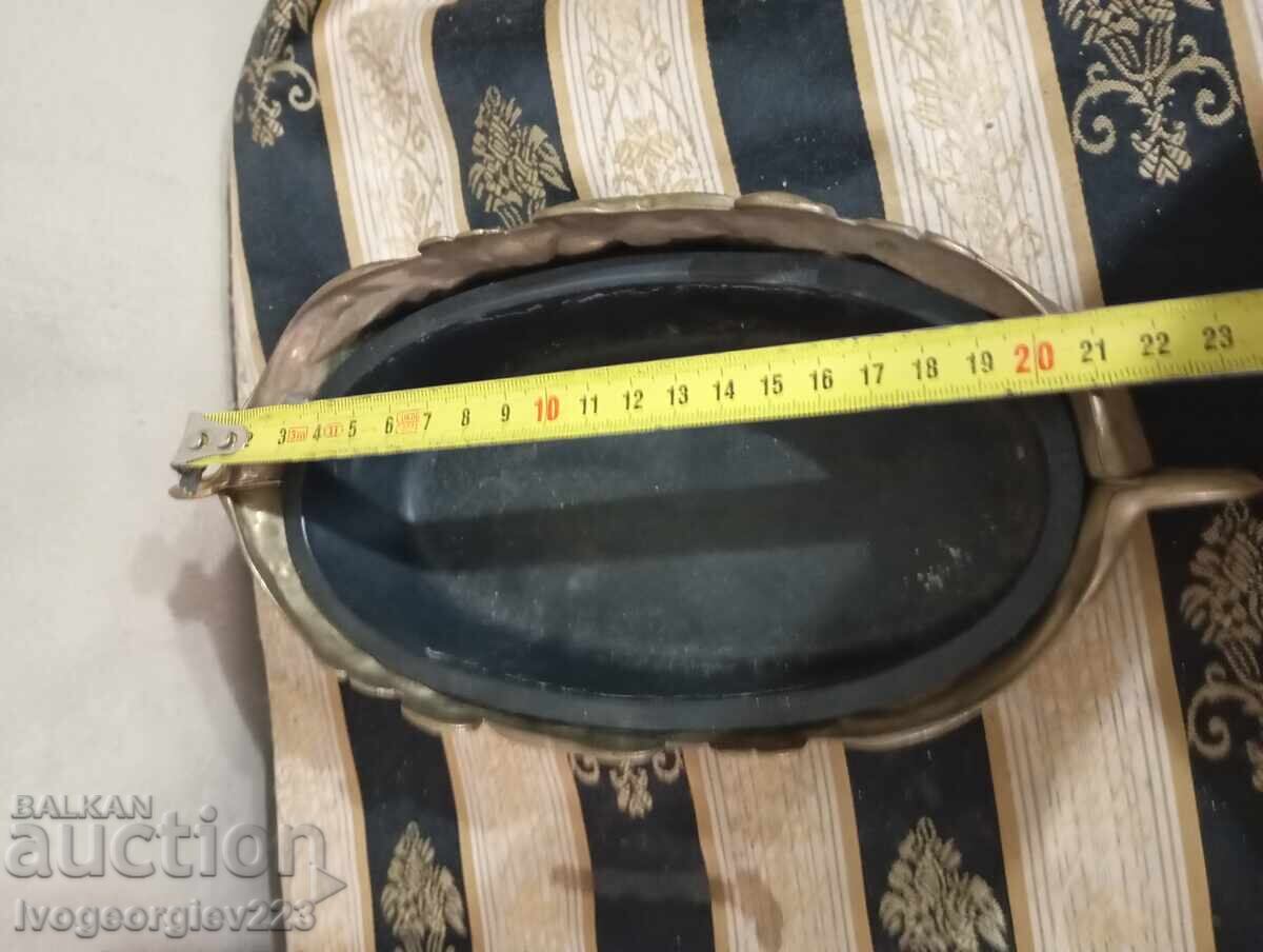 Доставка на барокова жардиниера Доставка на барокова жардиниера