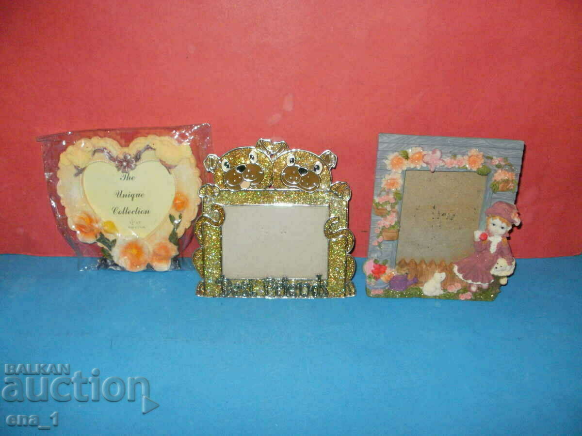 Licitație Lot de 3 rame foto nefolosite format 9x13cm Licitație Lot de 3 rame foto nefolosite format 9x13cm