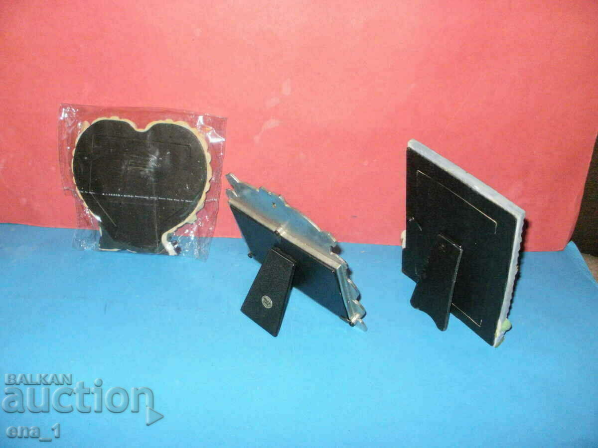 Livrarea Lot de 3 rame foto nefolosite format 9x13cm Livrarea Lot de 3 rame foto nefolosite format 9x13cm