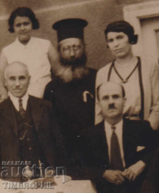 316769 / Ruse 1934, Boyadzhievi family, Priest with price 20.00 BGN | € 10.23 316769 / Ruse 1934, Boyadzhievi family, Priest with price 20.00 BGN | € 10.23