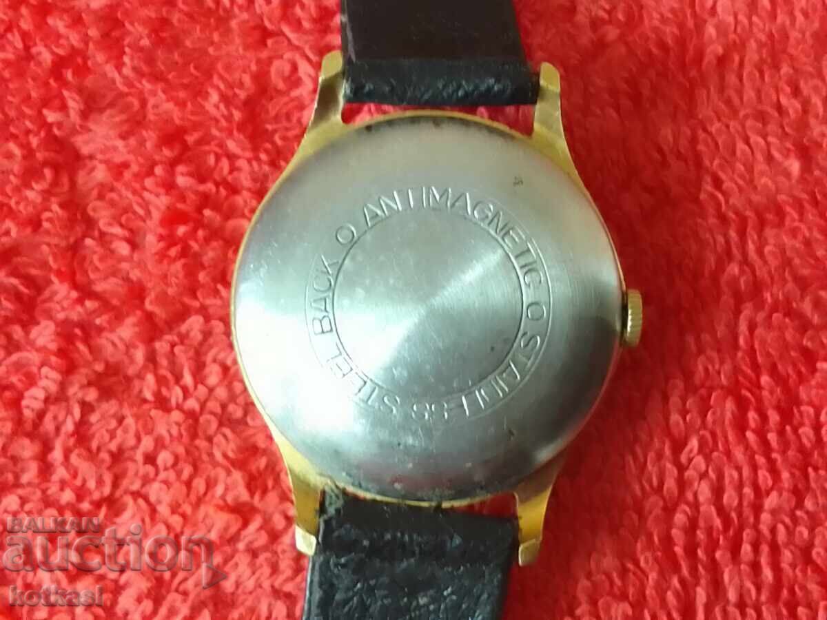 Auction Vintage Hand-Wound Men's Mechanical Gold-Plated Watch Kienzle German Auction Vintage Hand-Wound Men's Mechanical Gold-Plated Watch Kienzle German