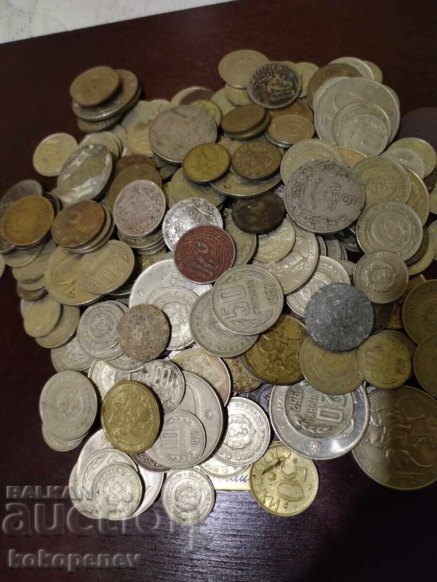 Social coins with price 9.64 BGN | € 4.93 Social coins with price 9.64 BGN | € 4.93