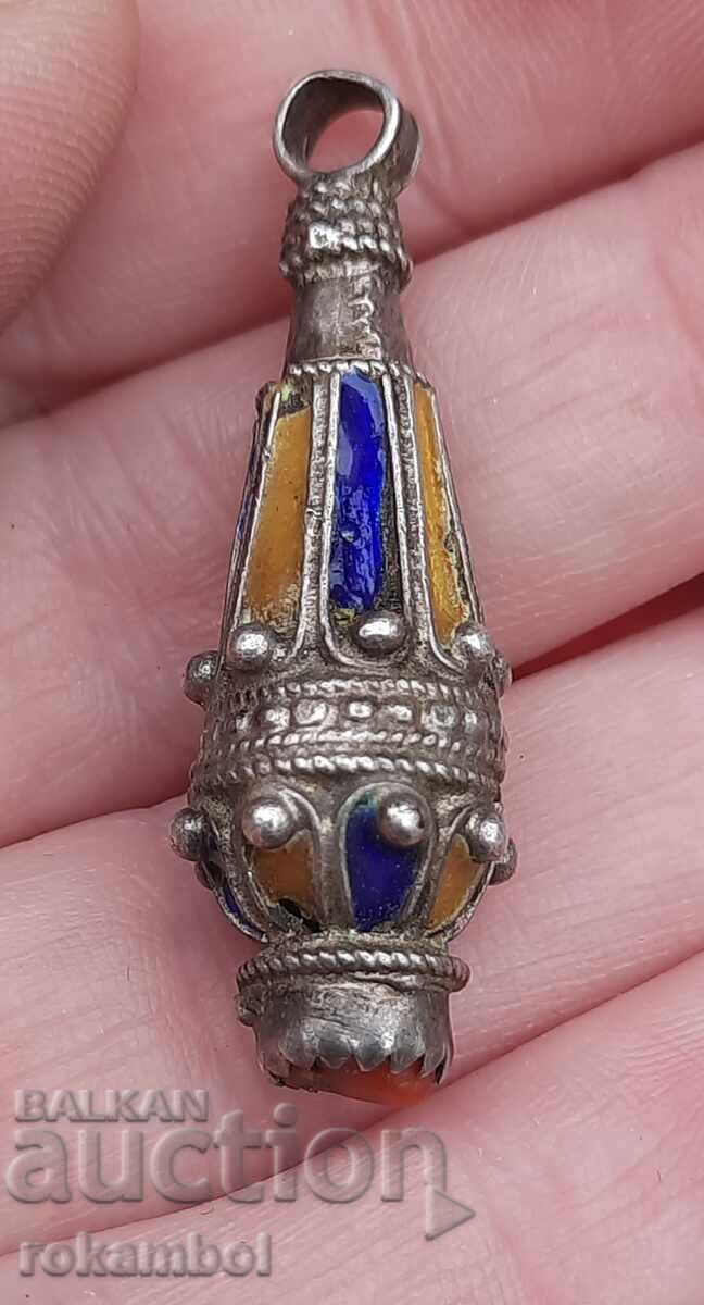 Аукцион Емайлирана висулка за кюстек,броеница,накит Аукцион Емайлирана висулка за кюстек,броеница,накит