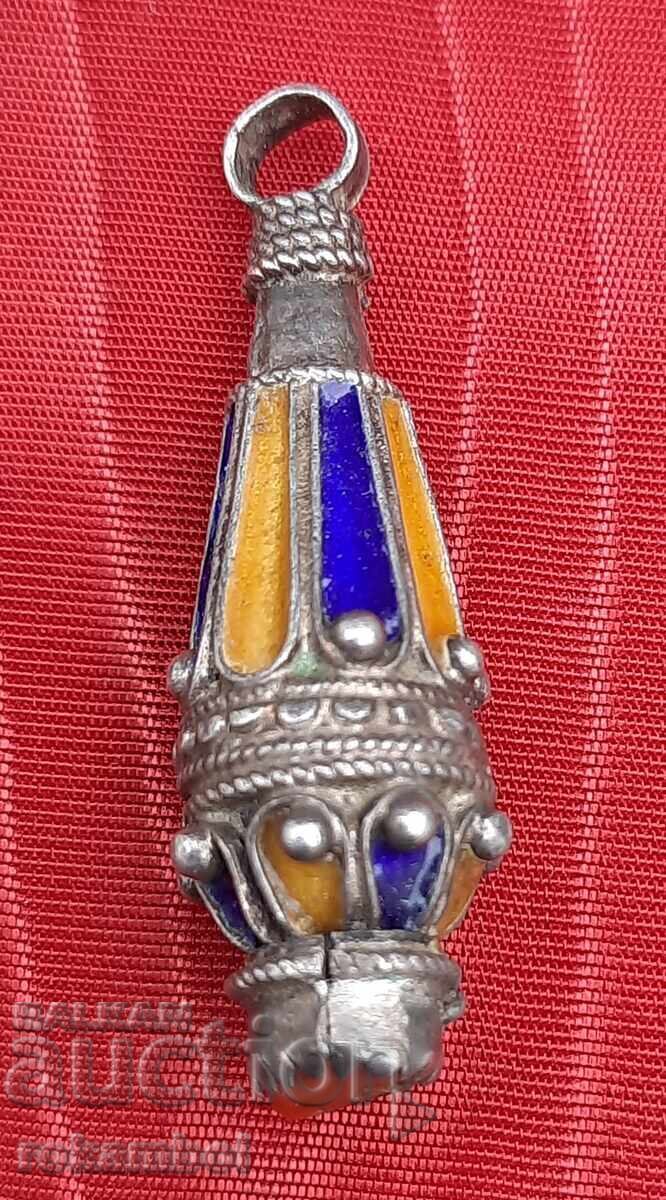 Παράδοση Εμαγιέ κρεμαστό για κομπολόι, κομποσκοίνι, κόσμημα Παράδοση Εμαγιέ κρεμαστό για κομπολόι, κομποσκοίνι, κόσμημα