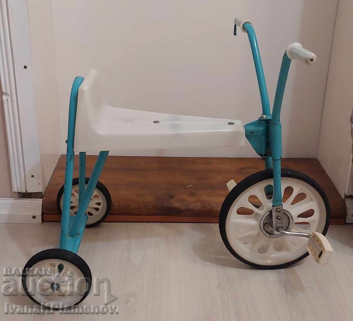 Ποδήλατο παιδικό σοσιαλιστικής εποχής για συλλέκτες με τιμή 80.00 BGN | € 40.90